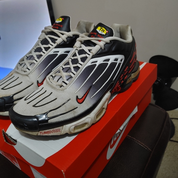 Nike Air Max Plus lll Sz 10 - Picture 5 of 7